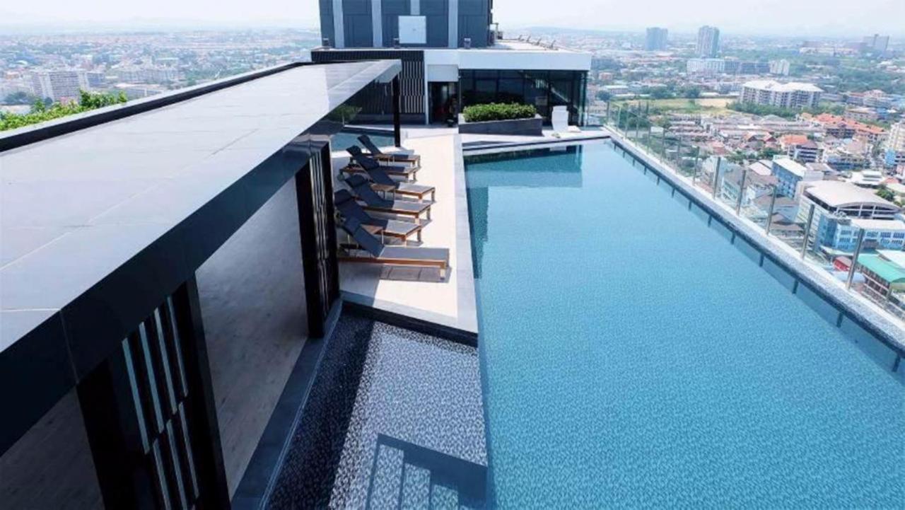The Base Central Apartments Pattaya Ngoại thất bức ảnh
