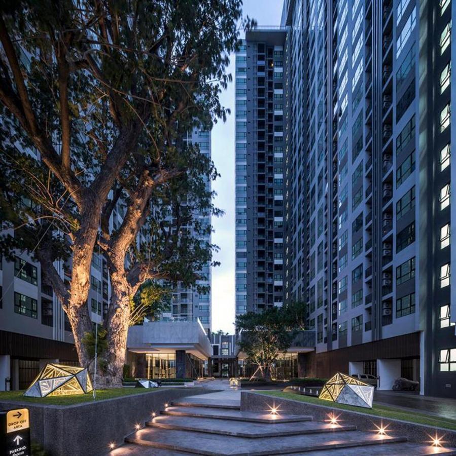 The Base Central Apartments Pattaya Ngoại thất bức ảnh