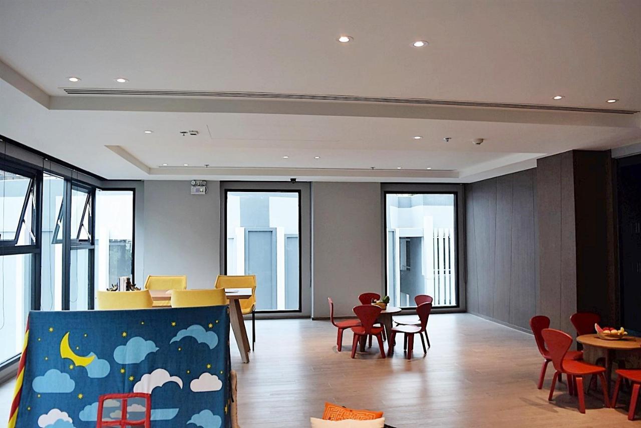 The Base Central Apartments Pattaya Ngoại thất bức ảnh